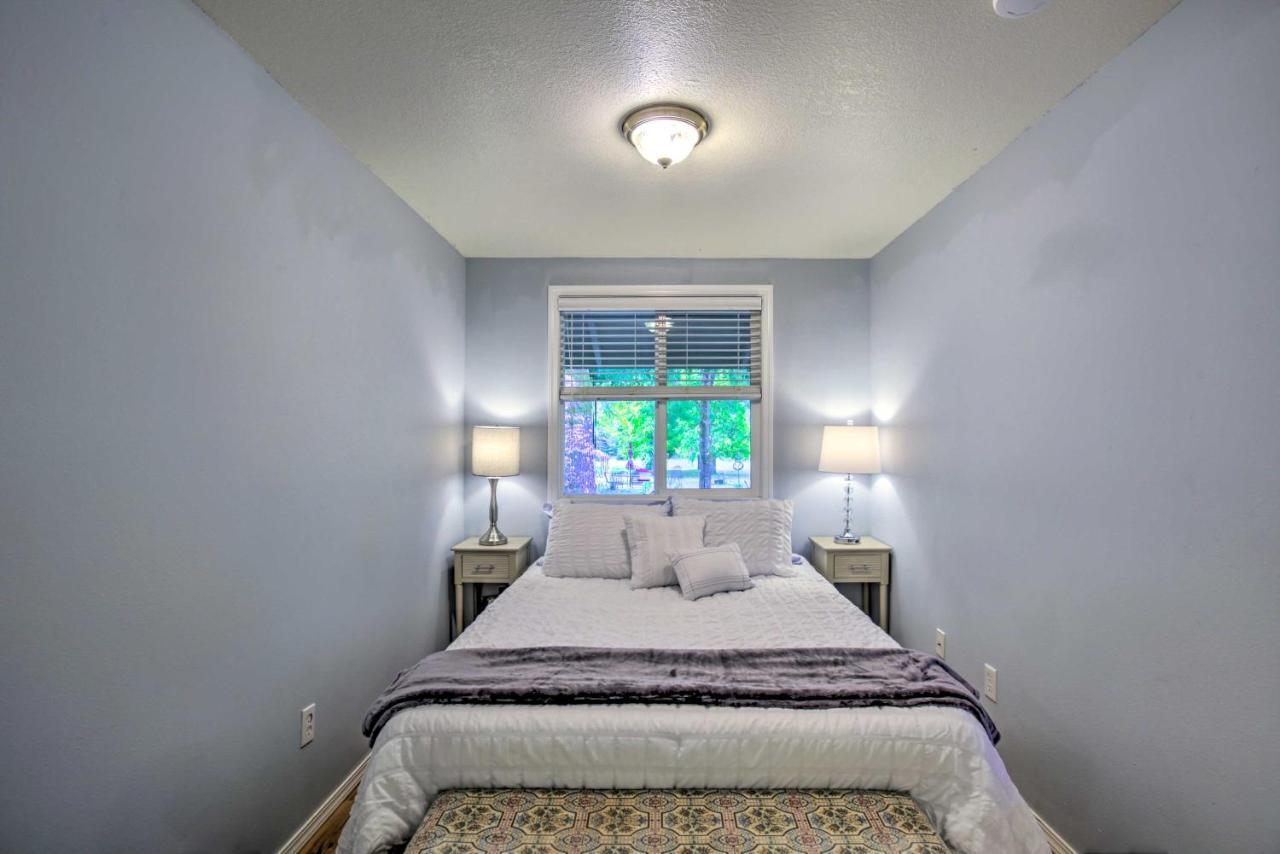 Cozy Cottage On Flower Farm With Baker Creek Views! ميكمينفيل المظهر الخارجي الصورة