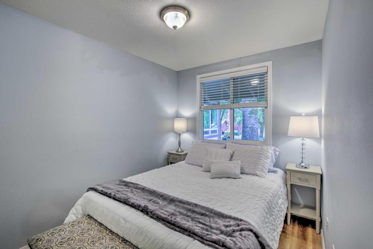 Cozy Cottage On Flower Farm With Baker Creek Views! ميكمينفيل المظهر الخارجي الصورة