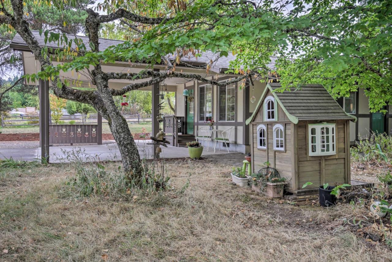 Cozy Cottage On Flower Farm With Baker Creek Views! ميكمينفيل المظهر الخارجي الصورة